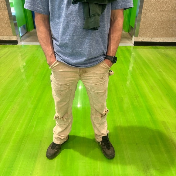 Carhartt Men's Beige Cargo Pants - Picture 2 of 2